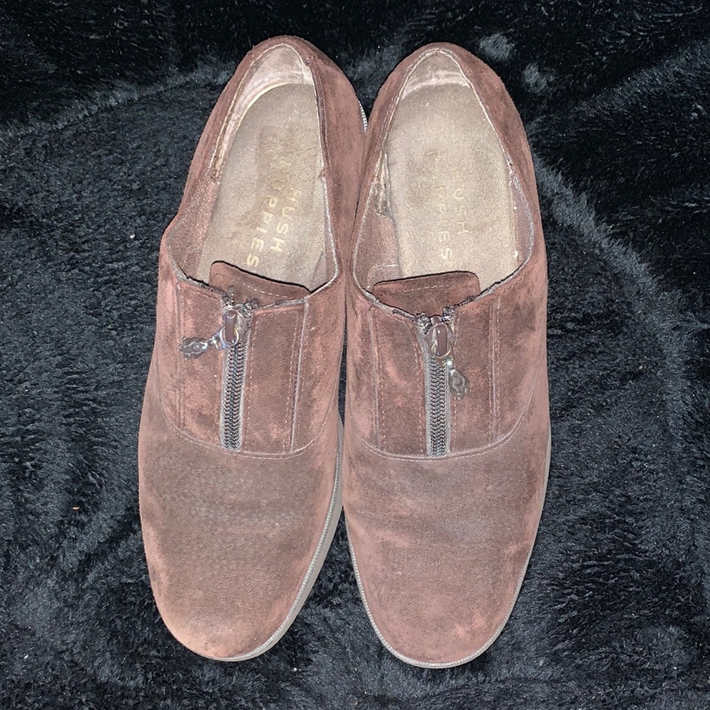 Hush Puppies size 7.5 Oxford style shoes